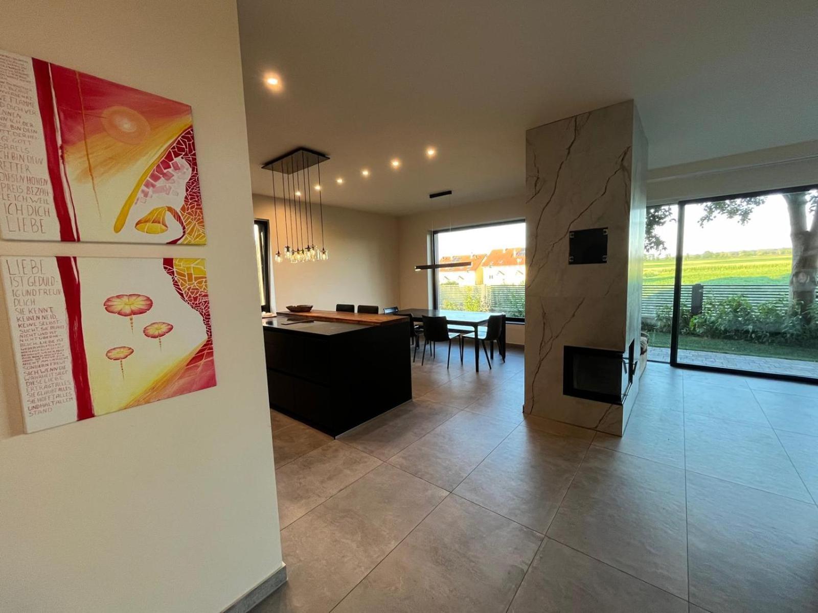 Villa Rose Close To Vienna & Airport Maria Ellend Exterior foto